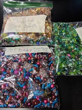 Lot of Assorted Mixed Craft art Beads - Multicolor